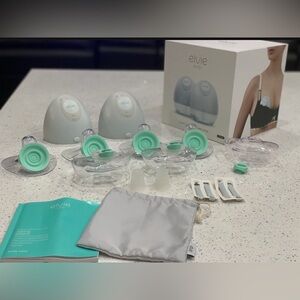 Elvie Hands Free Wearable Pump Set